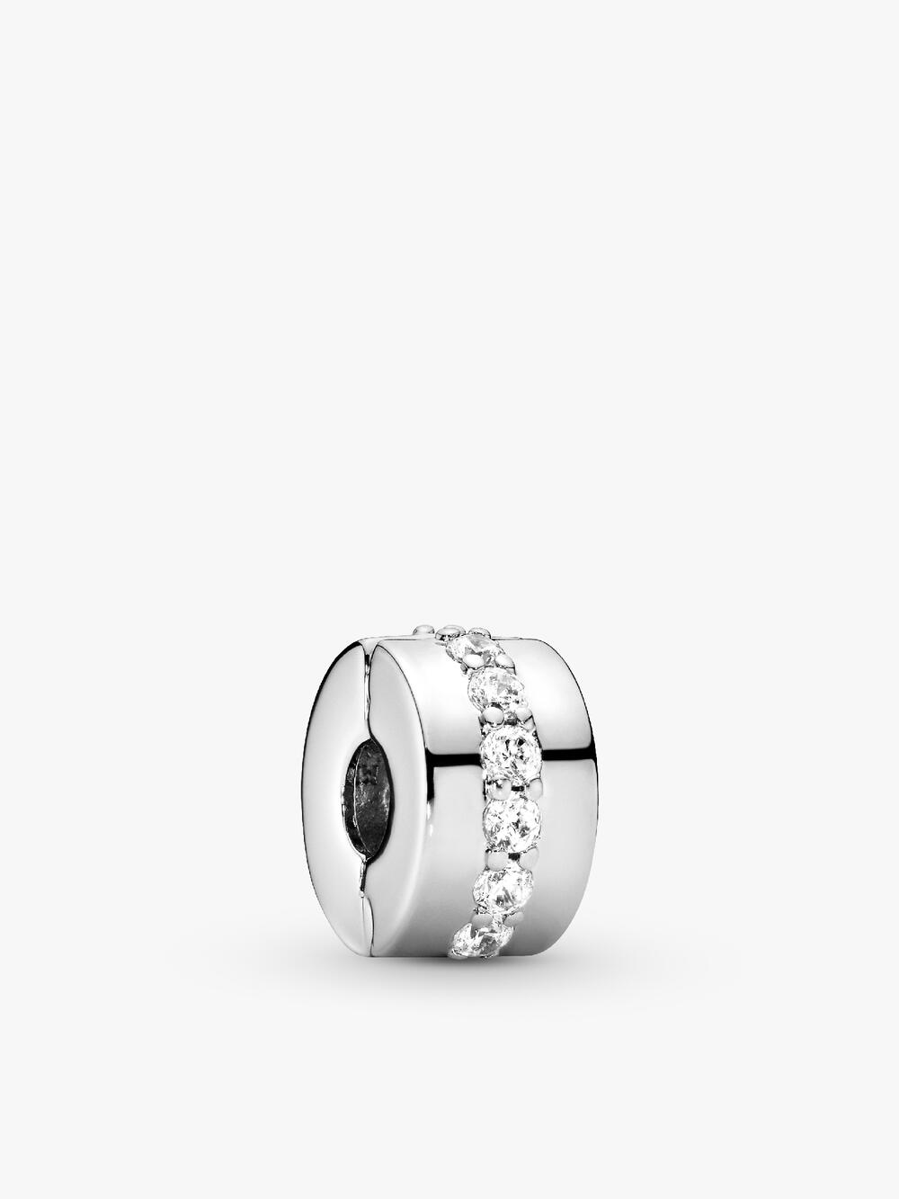 Moments Heart Closure Snake Chain Bracelet F8 84