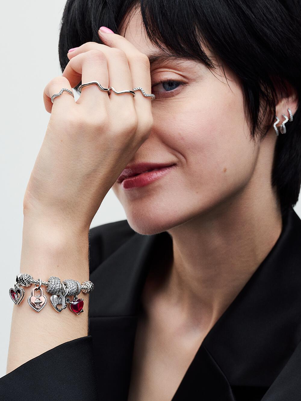 Moments Studded Chain Bracelet Z2 Bw