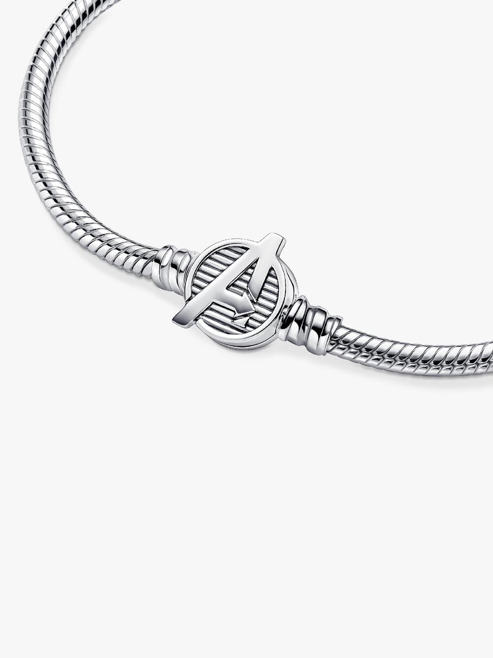 Moments Marvel The Avengers Logo Clasp Snake Chain Bracelet J1 rn