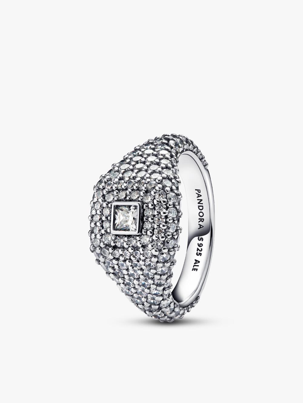 Band of Clear Hearts Ring J9 ts