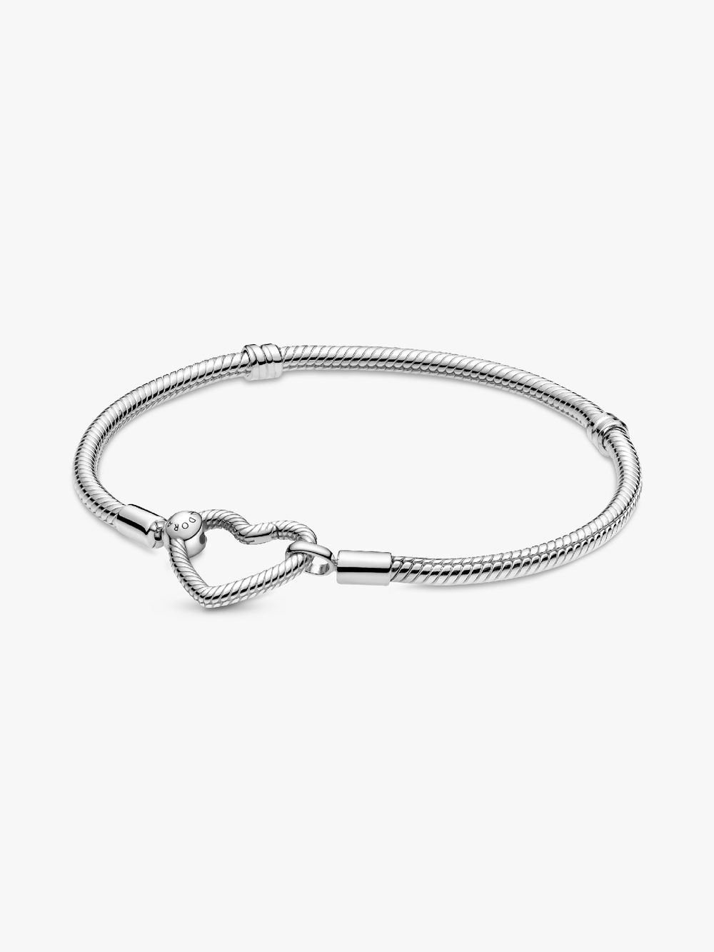 Moments Heart Closure Snake Chain Bracelet F8 84