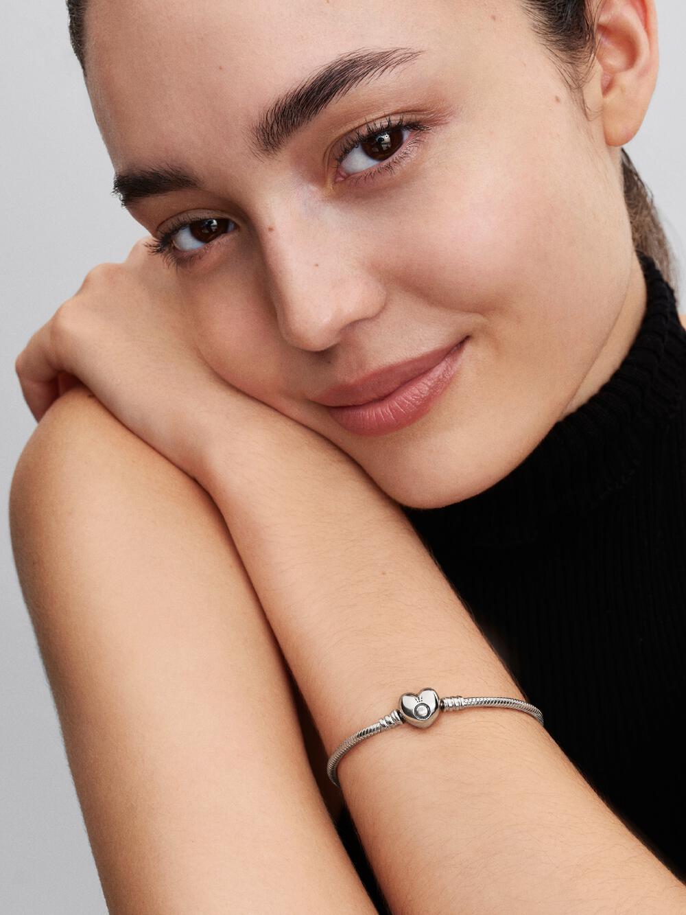 Moments Heart & Snake Chain Bracelet C3 3k