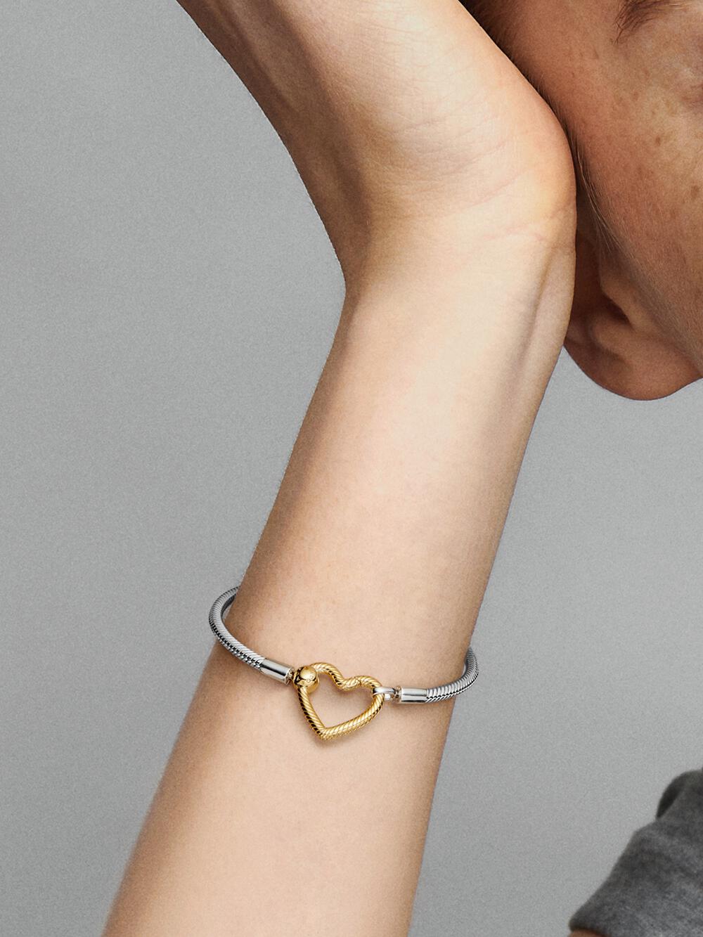 Moments Heart Closure Snake Chain Bracelet T2 vY