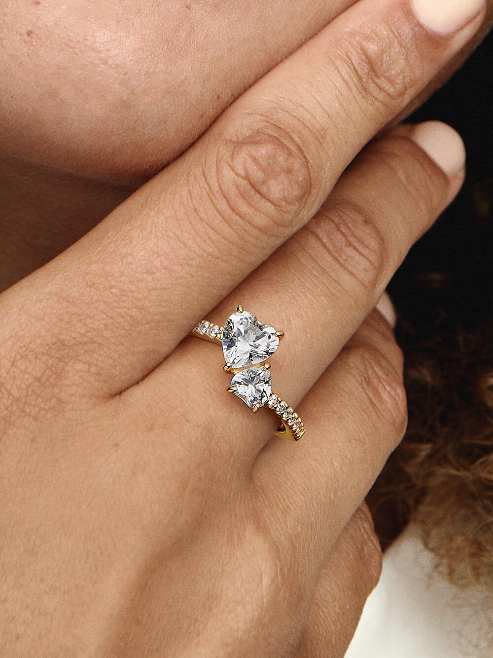 Double Heart Sparkling Ring P3 Kr