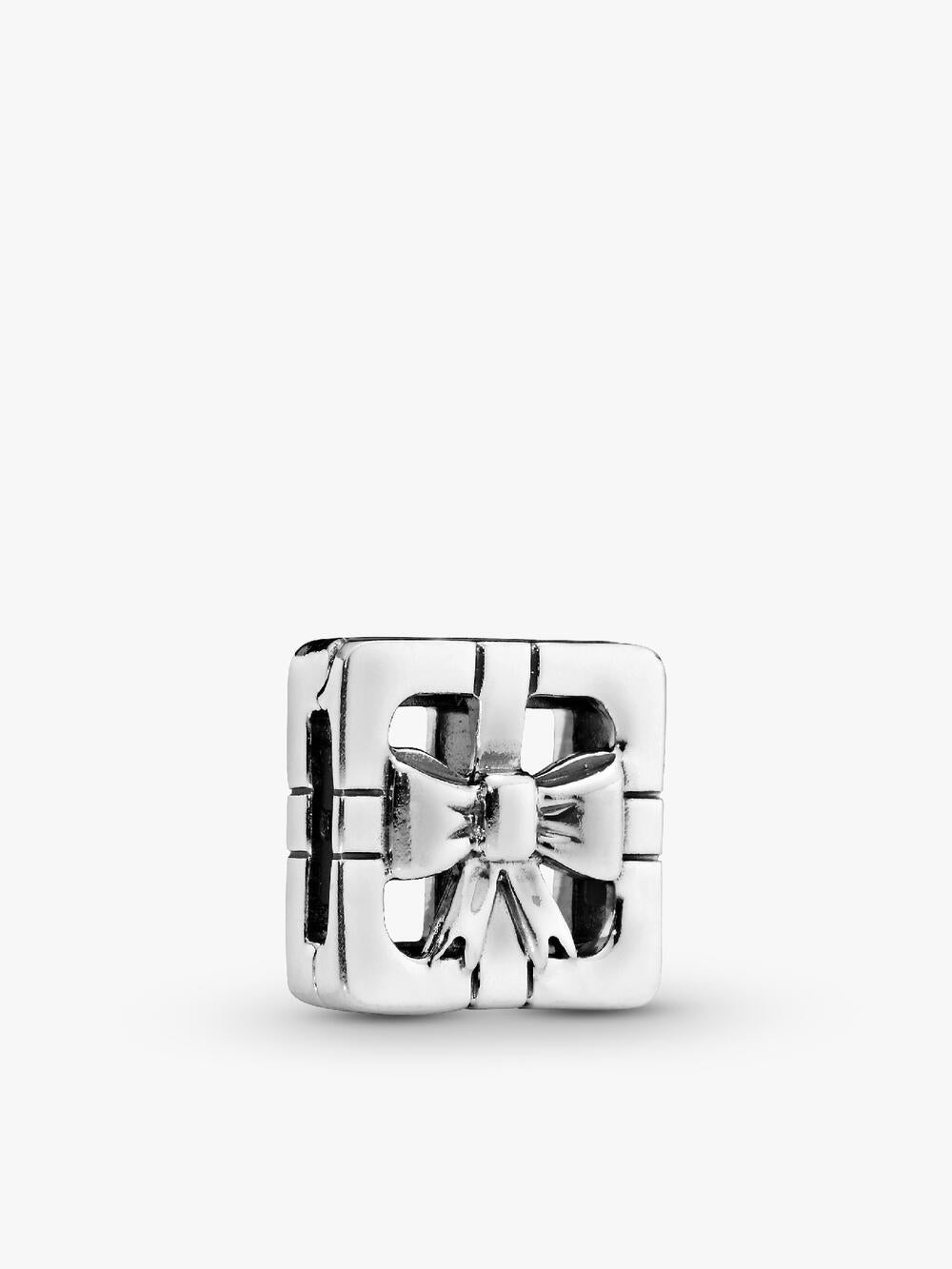 Bow Station Ring R6 iS