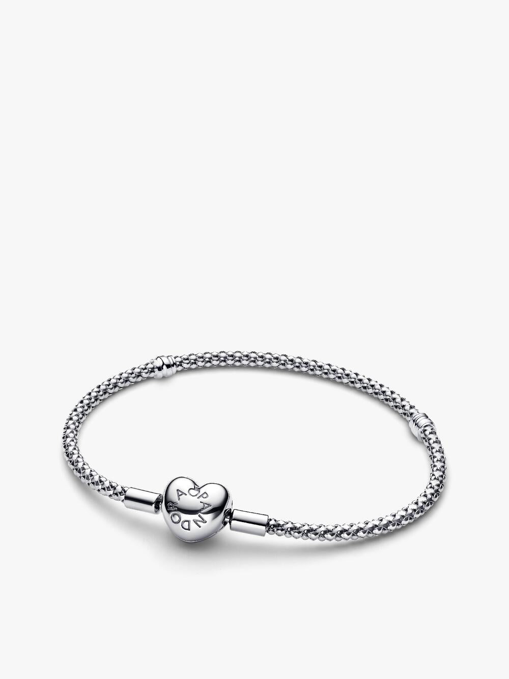 Moments Studded Chain Bracelet Z2 Bw