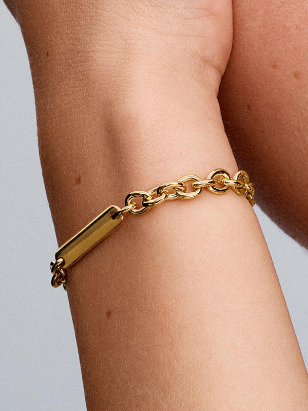 Engravable Bar Link Bracelet J2 ct